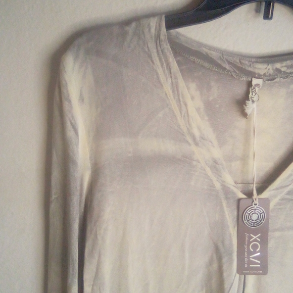 Nwt Xcvi Acid Wash Lagenlook distressed Tunic Top - Picture 2 of 14